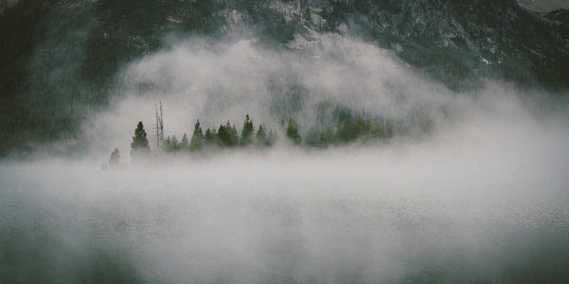 重庆汽车钥匙进水怎么办？从紧急抢救到专业芯片修复与汽车钥匙编程全攻略